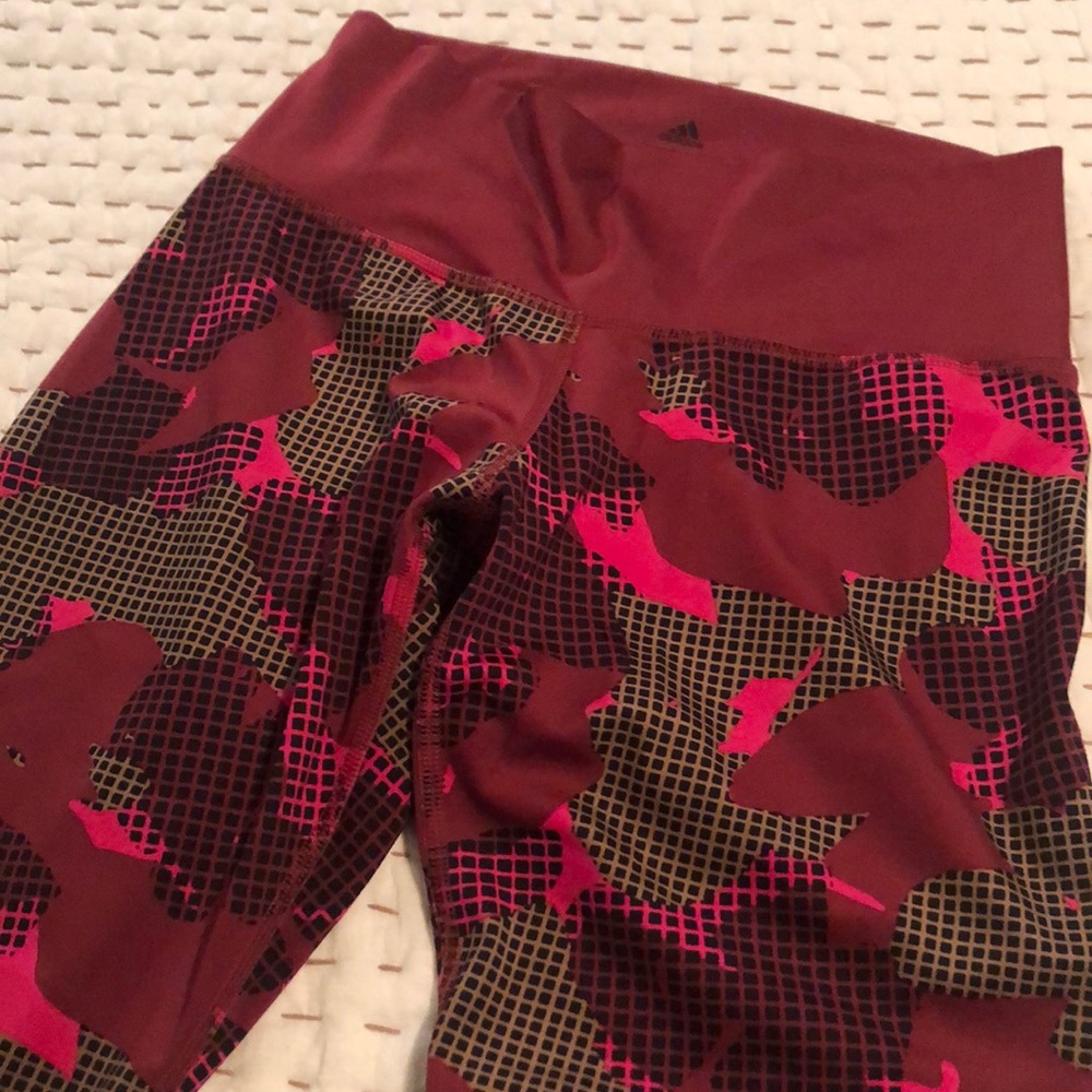 Great condition adidas leggings